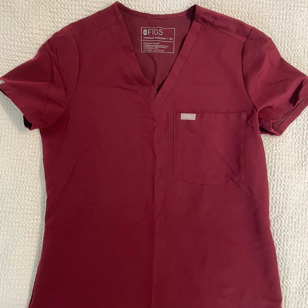 Figs Scrub Top